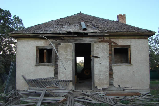 Fox Fire Farms :: Lower Spring Creek School House